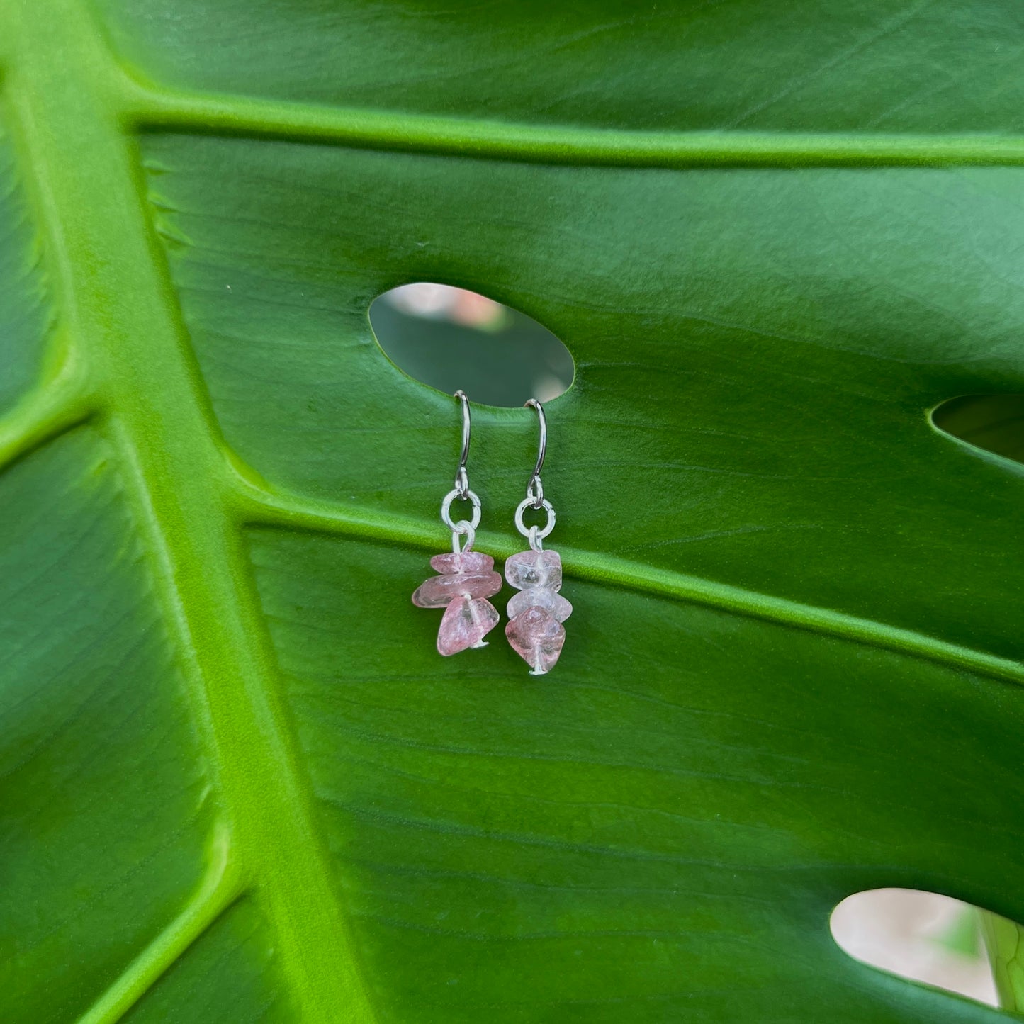 Strawberry Quartz Crystal Chip Earrings