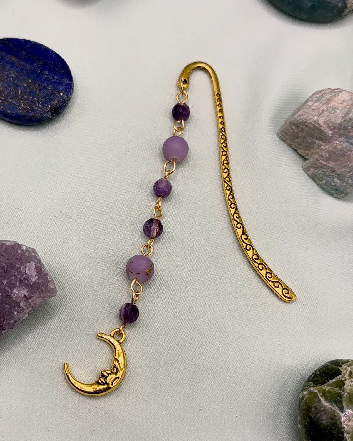 Luna Bookmark
