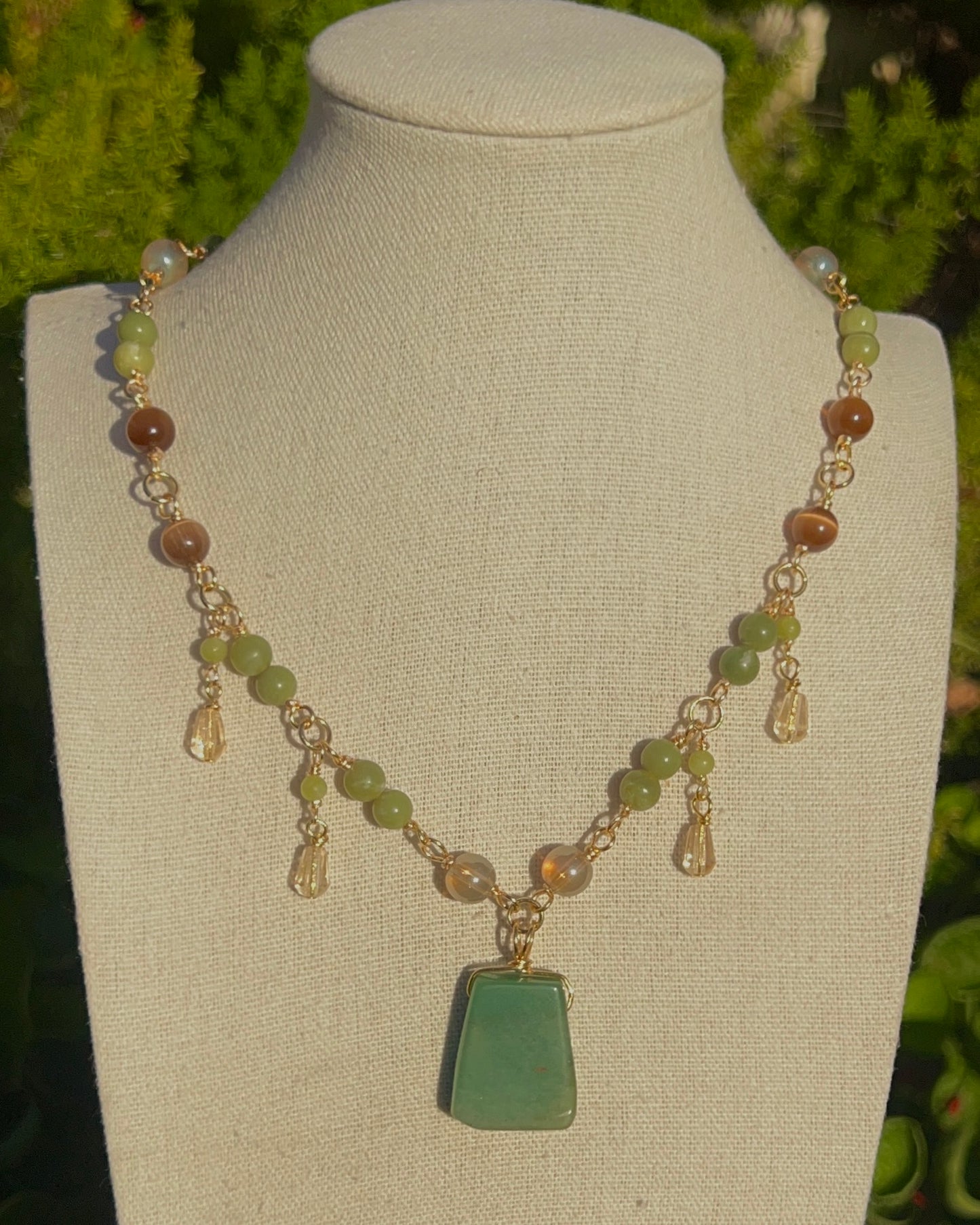 Hera Necklace