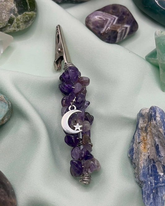 Hestia Roach Clip