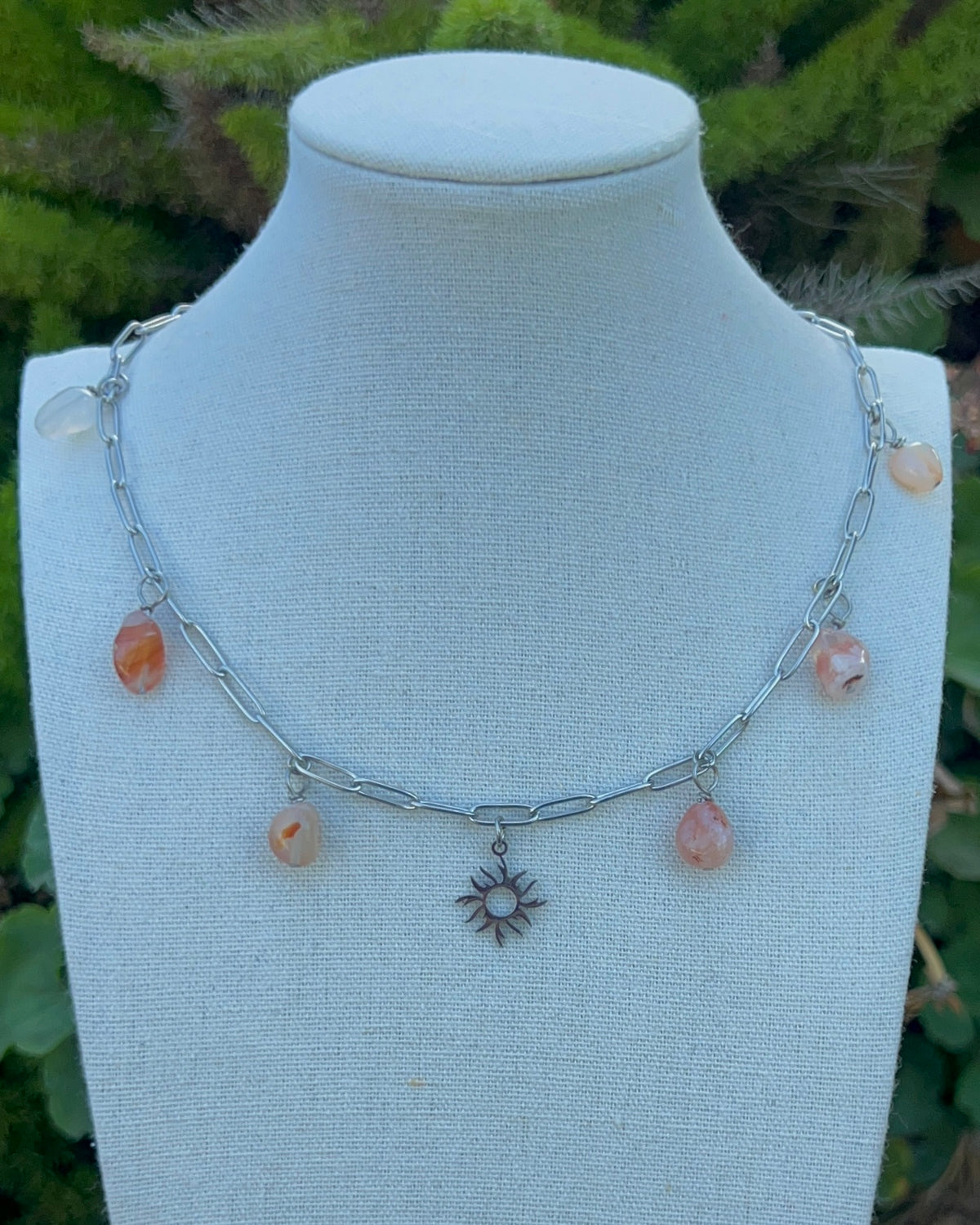 Sunna Necklace